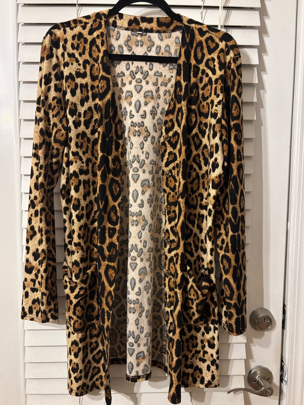 Cheetah Print Super Soft Lightweight Long Cardigan with Pockets size XL